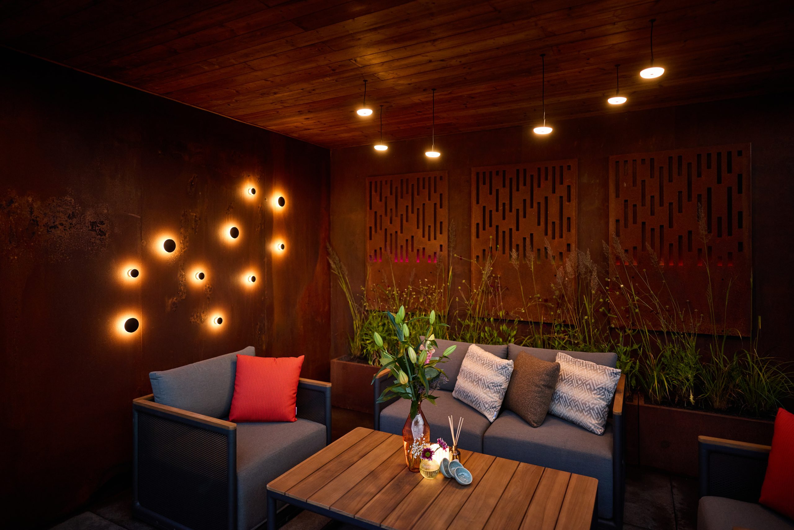 http://W-Outdoor-Living-Outdoor-Lighting