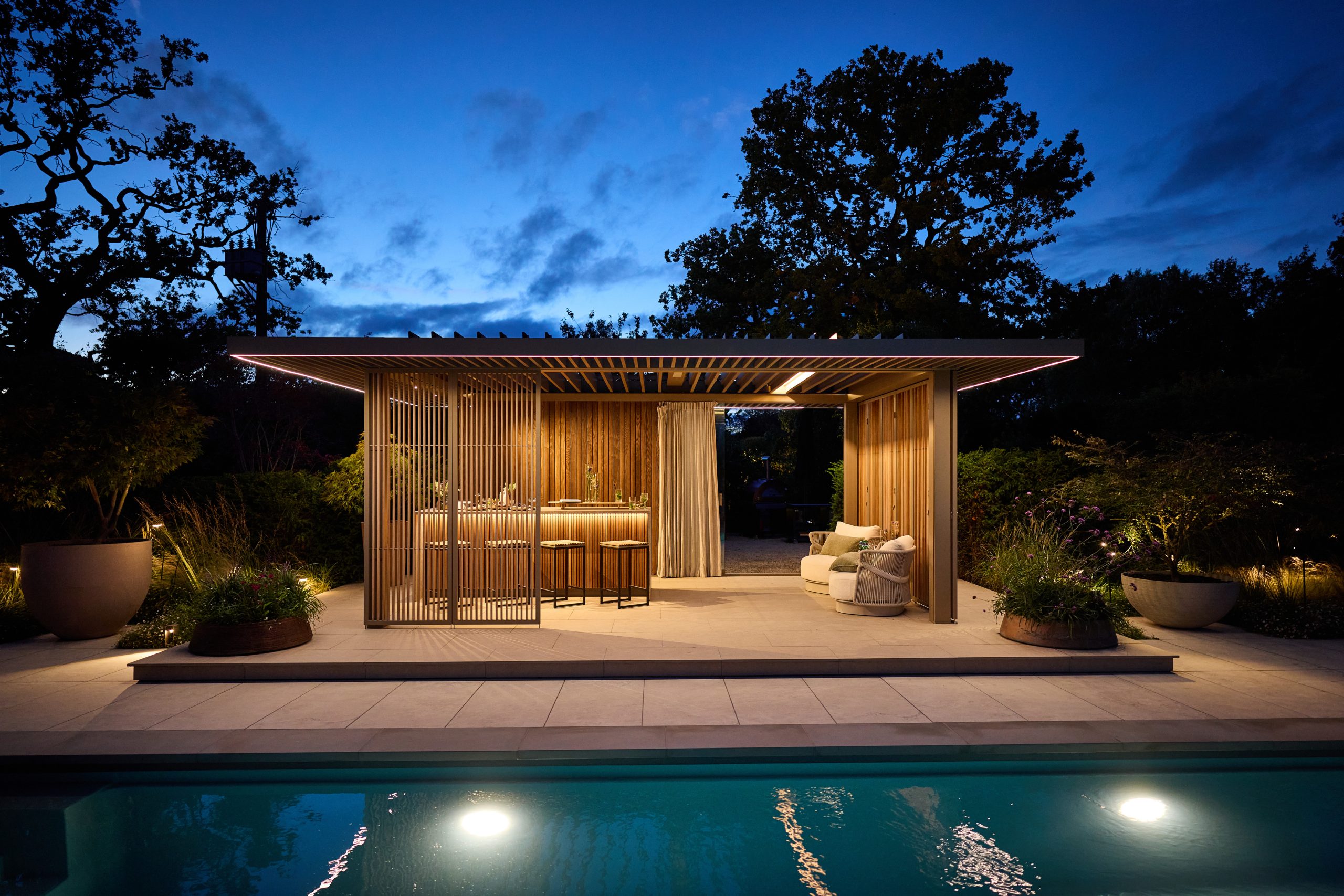 http://W-Outdoor-Living-Outdoor-Rooms