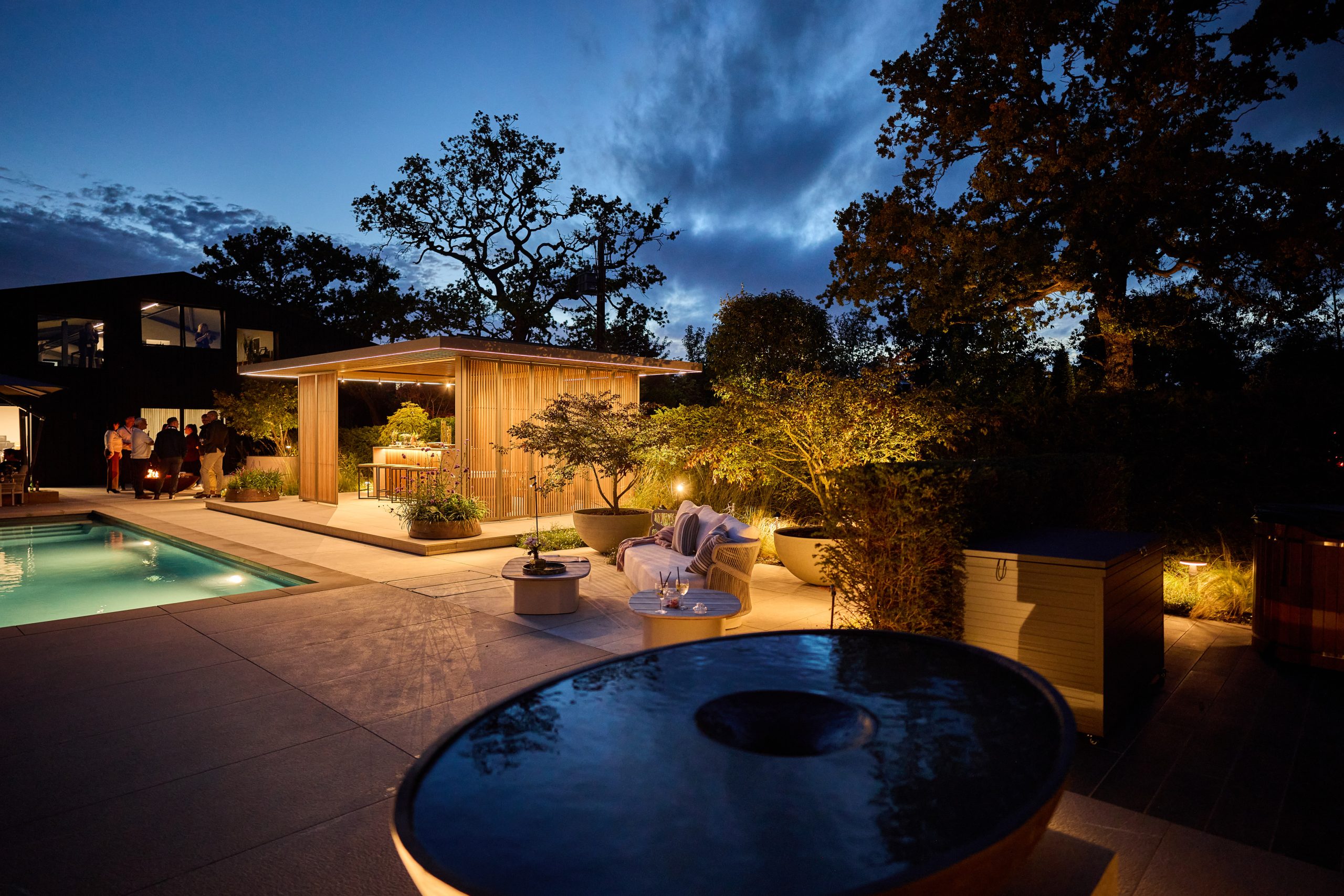 W-Outdoor-Living
